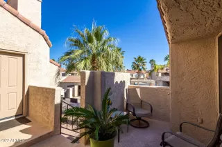 Photo #4: 6395340 Listing