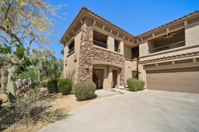 MLS: 6395393 Condo For Sale