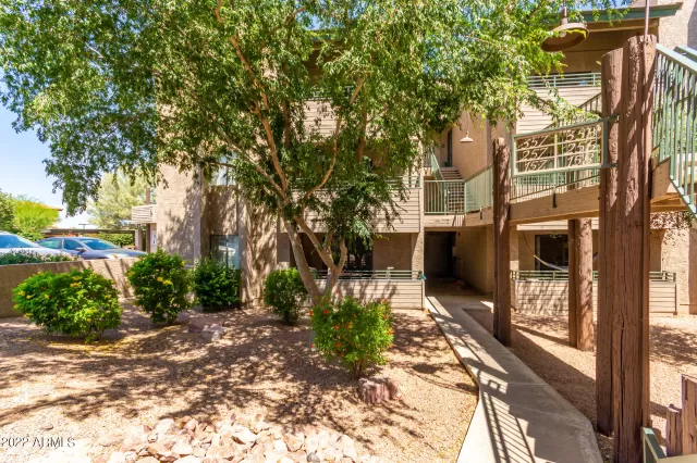 MLS: 6395518 Condo For Sale