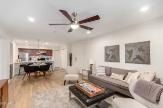 Photo #6: 6395518 Listing 