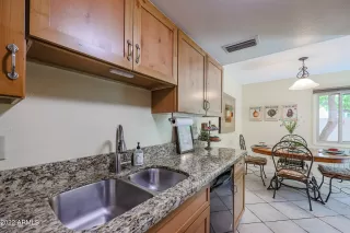 Photo #6: 6395797 Listing 