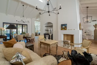 Photo #1: 6395958 Listing