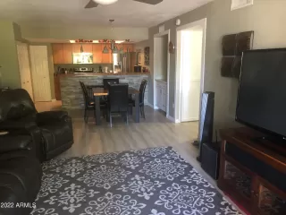 Photo #3: 6396131 Listing 