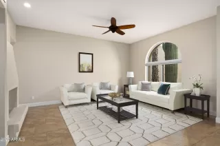 Photo #3: 6396231 Listing