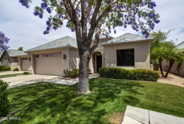 MLS: 6396309 Condo For Sale