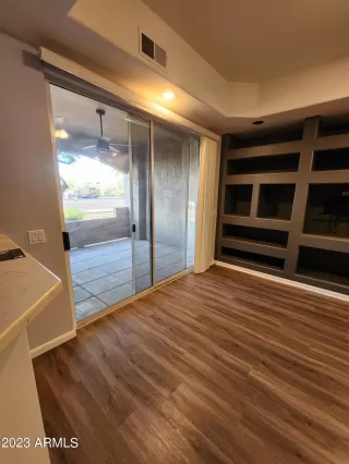 Photo #4: 6396368 Listing