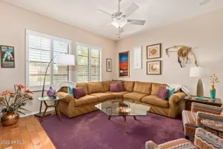 Photo #4: 6396425 Listing