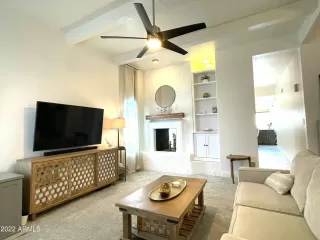 Photo #4: 6396904 Listing