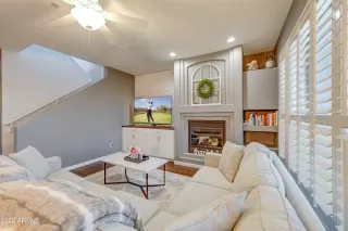 Photo #2: 6397016 Listing 