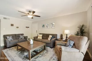 Photo #3: 6397044 Listing