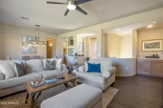 Photo #4: 6397271 Listing 