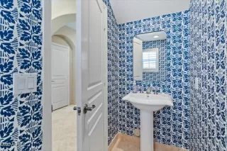 Photo #4: 6397414 Listing