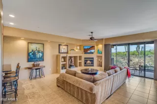 Photo #6: 6397461 Listing