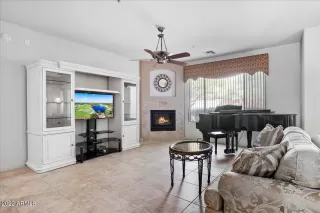 Photo #3: 6397495 Listing