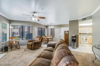 Photo #4: 6397578 Listing