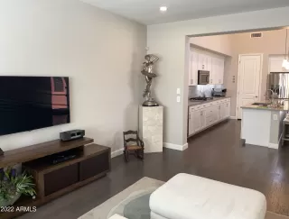 Photo #4: 6397592 Listing