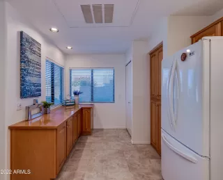 Photo #3: 6397907 Listing