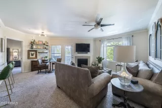 Photo #2: 6398083 Listing 