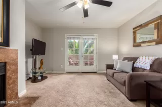 Photo #3: 6398104 Listing