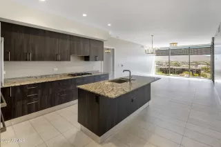 Photo #1: 6398147 Listing 