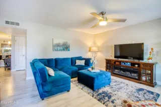 Photo #2: 6398181 Listing 