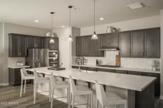 Photo #3: 6398187 Listing 