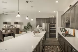 Photo #4: 6398187 Listing 