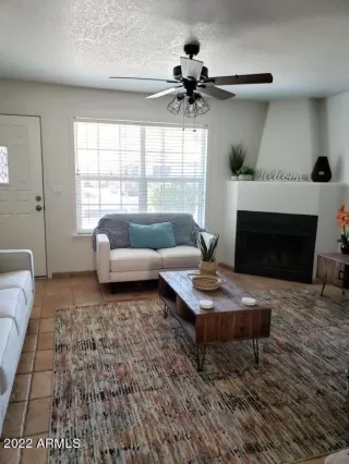 Photo #5: 6398215 Listing