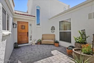 Photo #6: 6398270 Listing