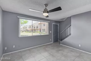 Photo #3: 6398430 Listing