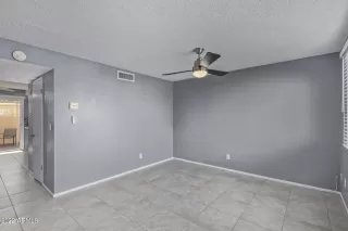 Photo #4: 6398430 Listing