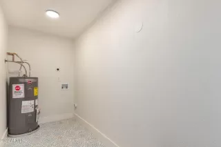 Photo #6: 6398619 Listing 