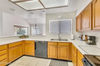 Photo #3: 6398654 Listing 