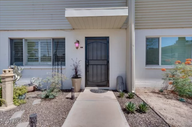 MLS: 6398824 Condo For Sale