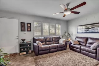 Photo #6: 6398824 Listing 