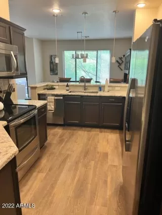 Photo #5: 6398826 Listing 