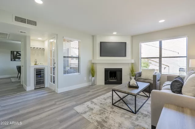 MLS: 6398982 Condo For Sale