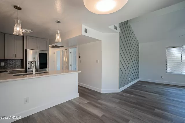 MLS: 6399012 Condo For Sale