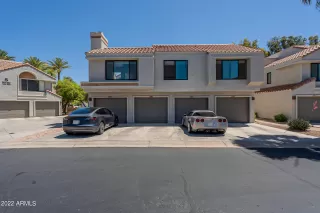 Photo #1: 6399012 Listing