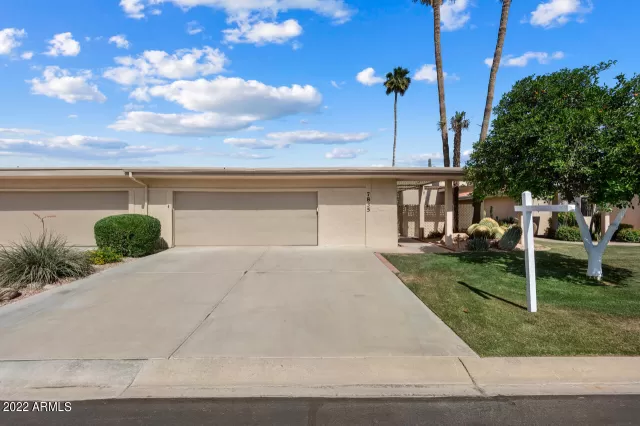 MLS: 6399199 Condo For Sale