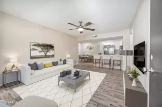 Photo #2: 6399671 Listing 