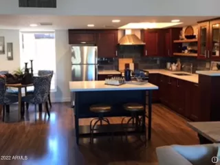 Photo #3: 6399742 Listing 