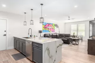 Photo #1: 6399931 Listing