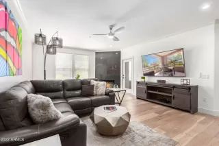 Photo #3: 6399931 Listing