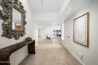 Photo #6: 6400397 Listing