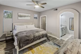 Photo #4: 6400444 Listing