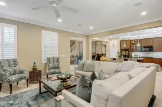 Photo #2: 6400499 Listing 