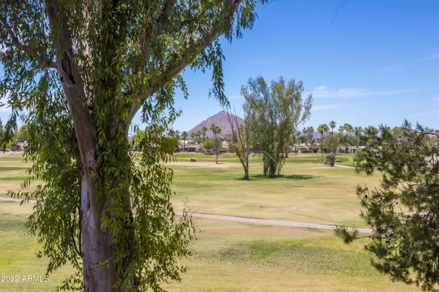 MLS: 6400640 Condo For Sale