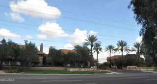 Photo #5: 6400649 Listing 