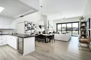 Photo #1: 6400711 Listing